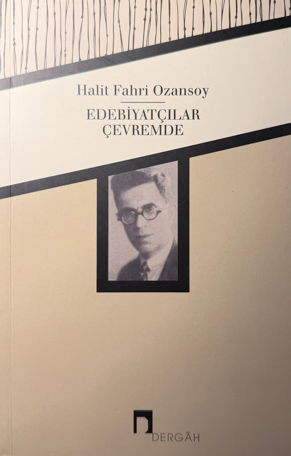 Edebiyatçılar Çevremde (2015) kapak görseli